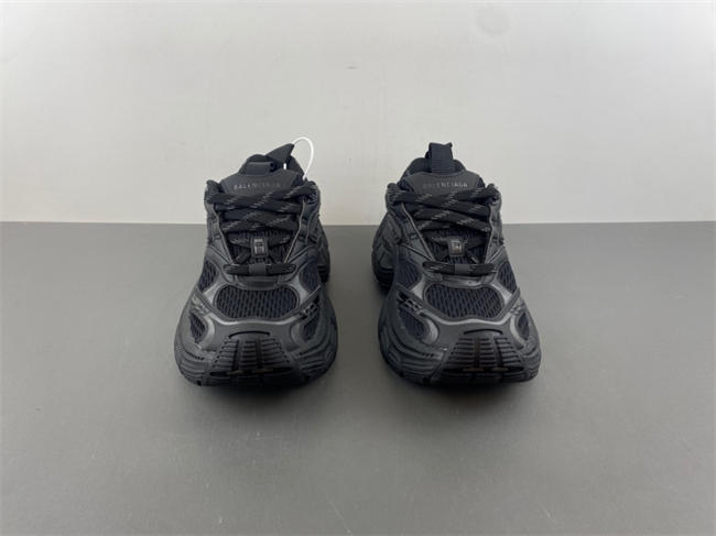 Balenciaga 815859 W2MV3 0210