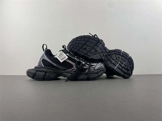 Balenciaga 734734 W3RB8 0102