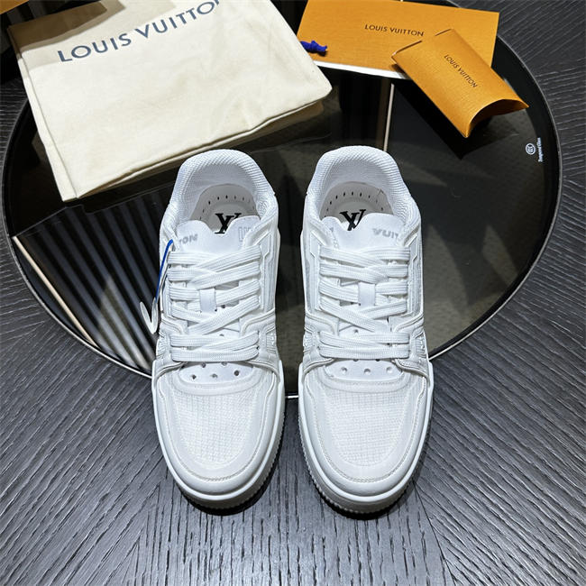 LV