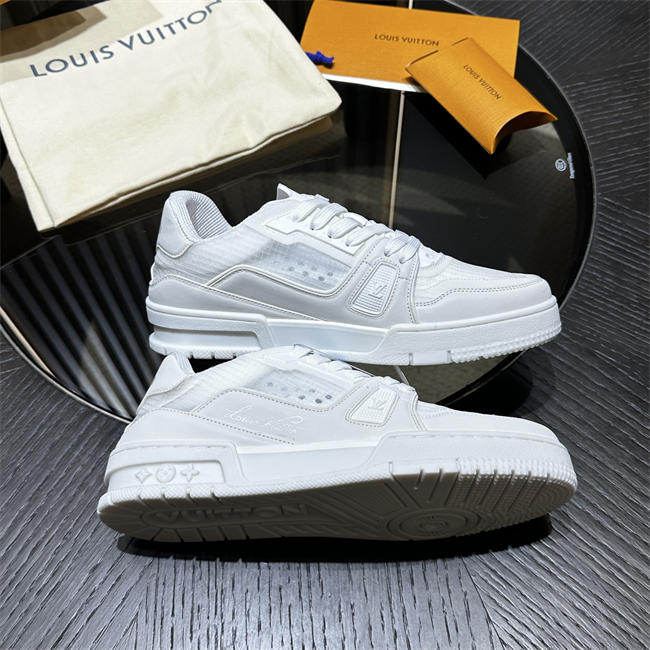 LV