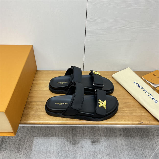 Lv Slipper