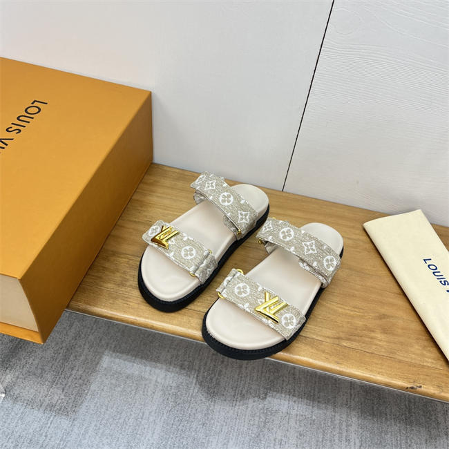 Lv Slipper