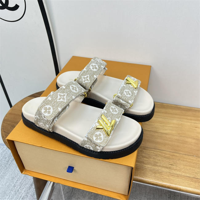 Lv Slipper