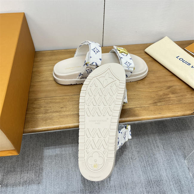 Lv Slipper