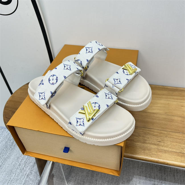 Lv Slipper