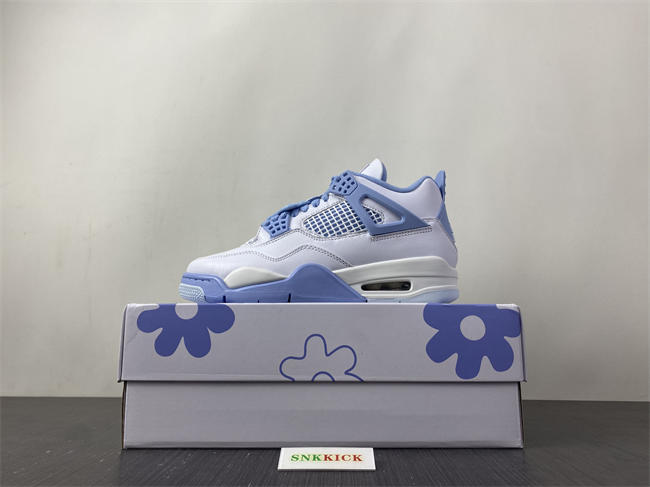 Air Jordan 4 “Forget Me Not” WMNS HV0823-100