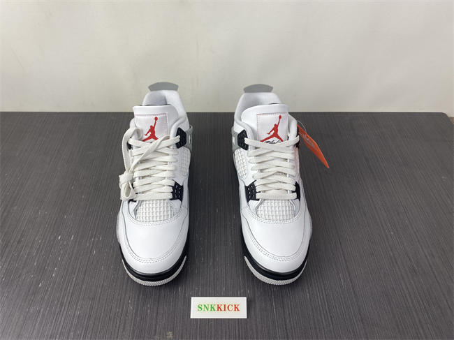 Jordan 4 Retro White Cement 840606-192