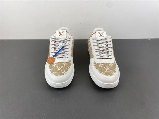 Louis Vuitton trainer