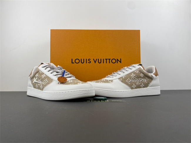 Louis Vuitton trainer