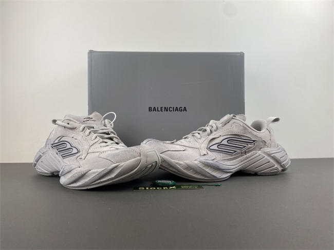 Balenciaga16  MONDAY  825418 WMNSS 9090