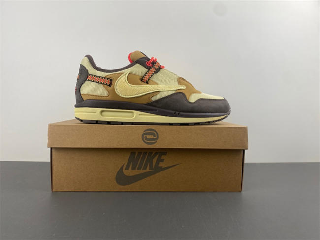 Max1 ts  Travis Scott x MAX1  do9392-200