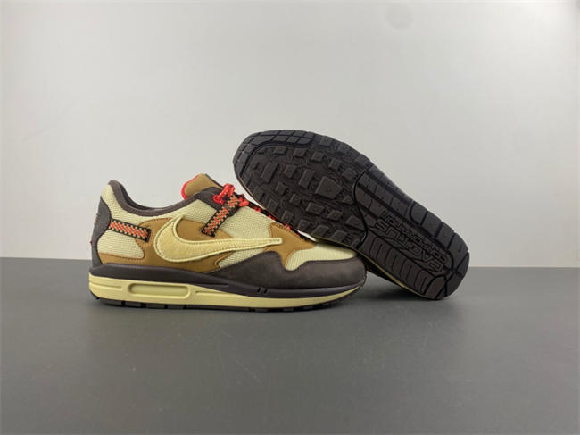 Max1 ts  Travis Scott x MAX1  do9392-200