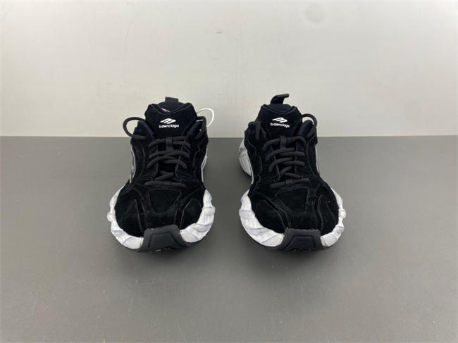 Balenciaga  MONDAY