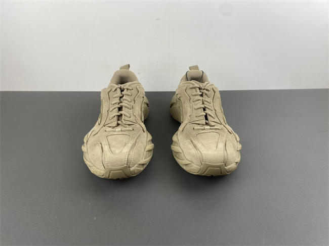 Balenciaga16  MONDAY