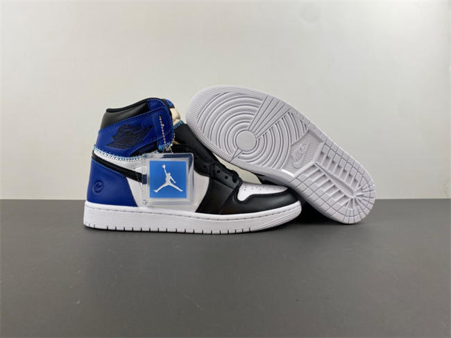 fragment x Union x Air Jordan 1 Hi  IO7847-001