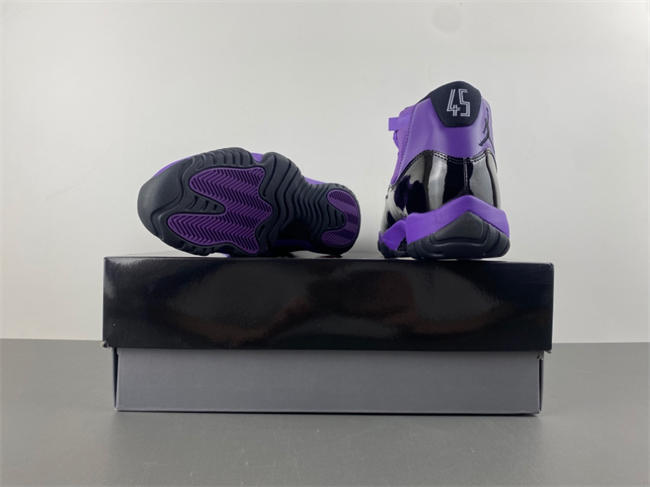 Air Jordan 11 Retro  CT8012-500