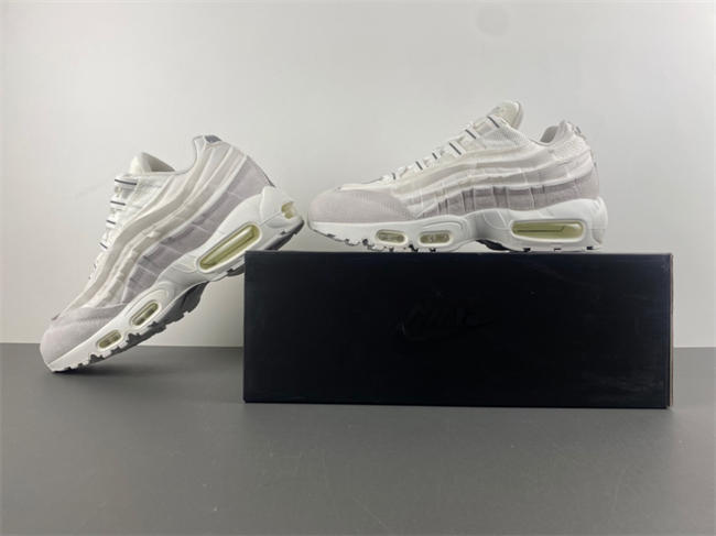Comme des Garçons x Air Max 95 “White”  CU8406-100