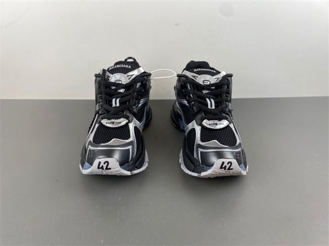 Balenciaga Runner