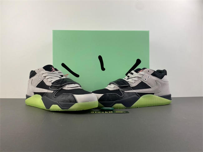 Chase B x Travis Scott x Jordan Jumpman Jack TR  IH7971-001