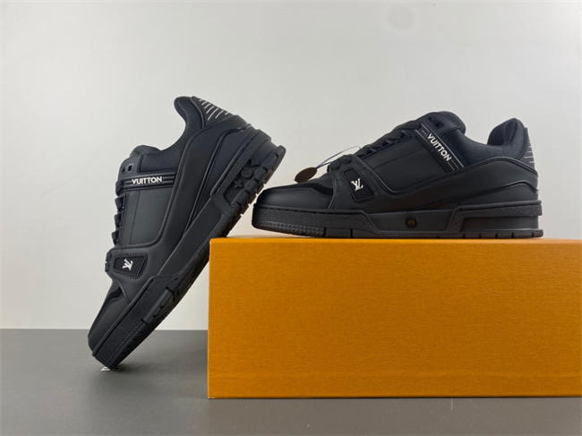 Louis Vuitton LV trainer