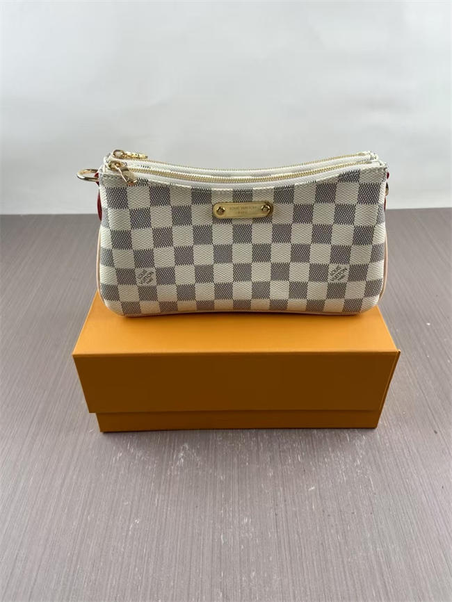 LV BAG