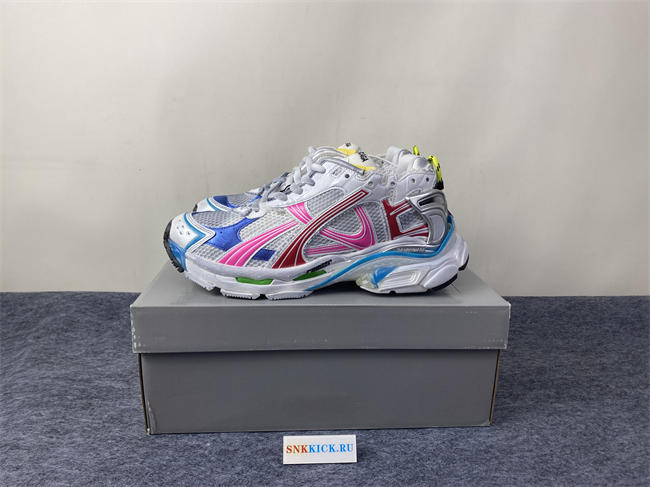 Balenciaga 772774-W3RBW-9645