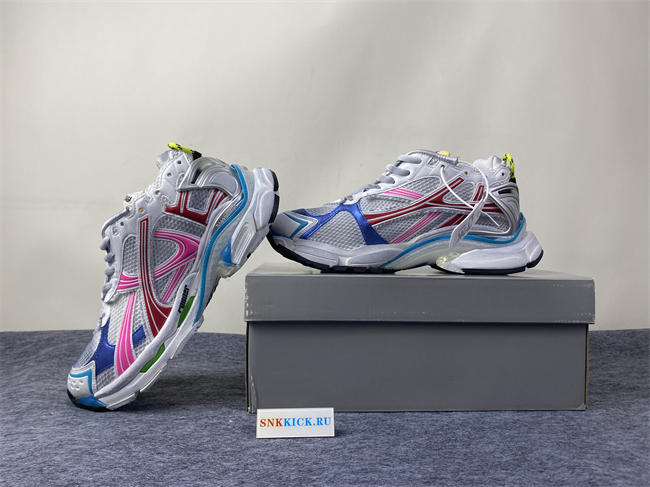Balenciaga 772774-W3RBW-9645