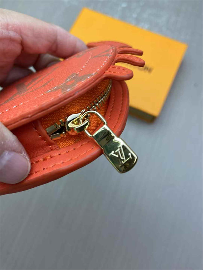 LV BAG