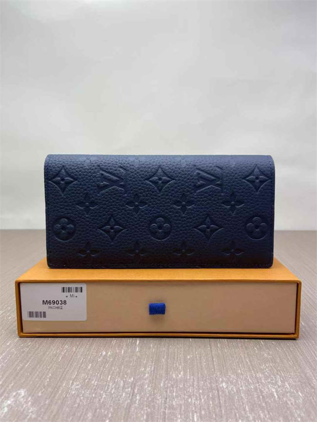 LV BAG