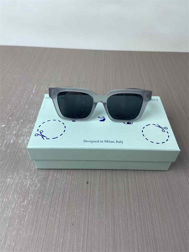 OFF WHITE GLASSES